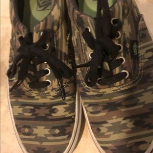 Vans Canvas Classic Camo Men’s US 10.5